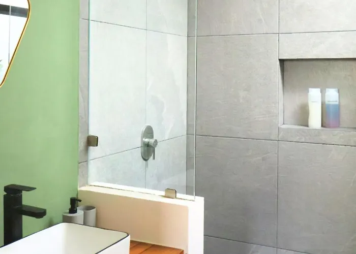 Chan Apartment *